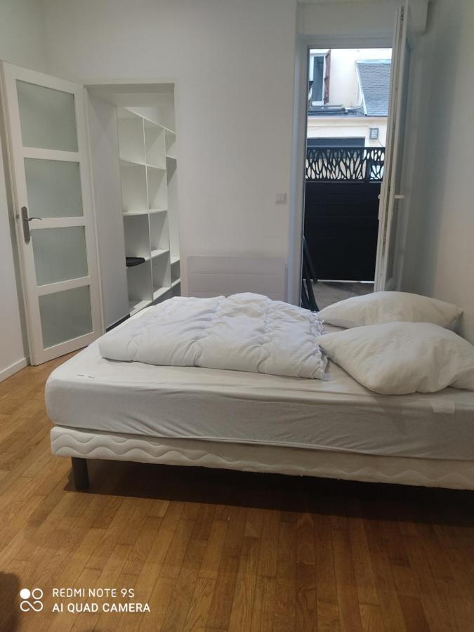 Le Champagnoles Apartment Reims Bagian luar foto